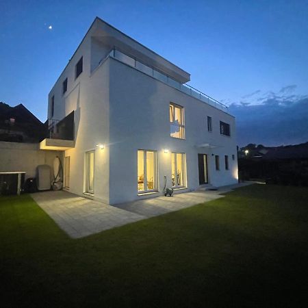 V.I.P Appartement Böttstein Екстериор снимка